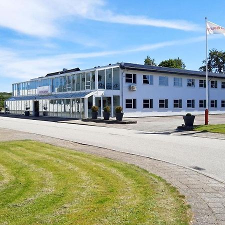 Dolphin Hotel Herning Buitenkant foto