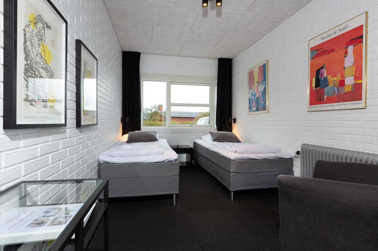 Dolphin Hotel Herning Buitenkant foto